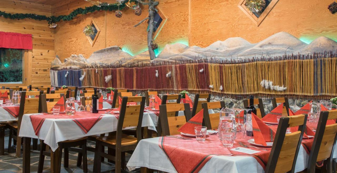 Harriniva Adventure Resort Cabins مونيو المظهر الخارجي الصورة